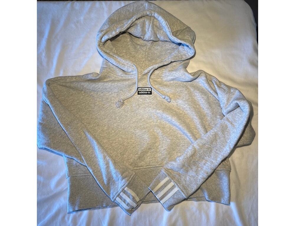 Adidas Originals Women's Medium Gray Cropped Hoodie 3 Stripe Cuffs Trefoil